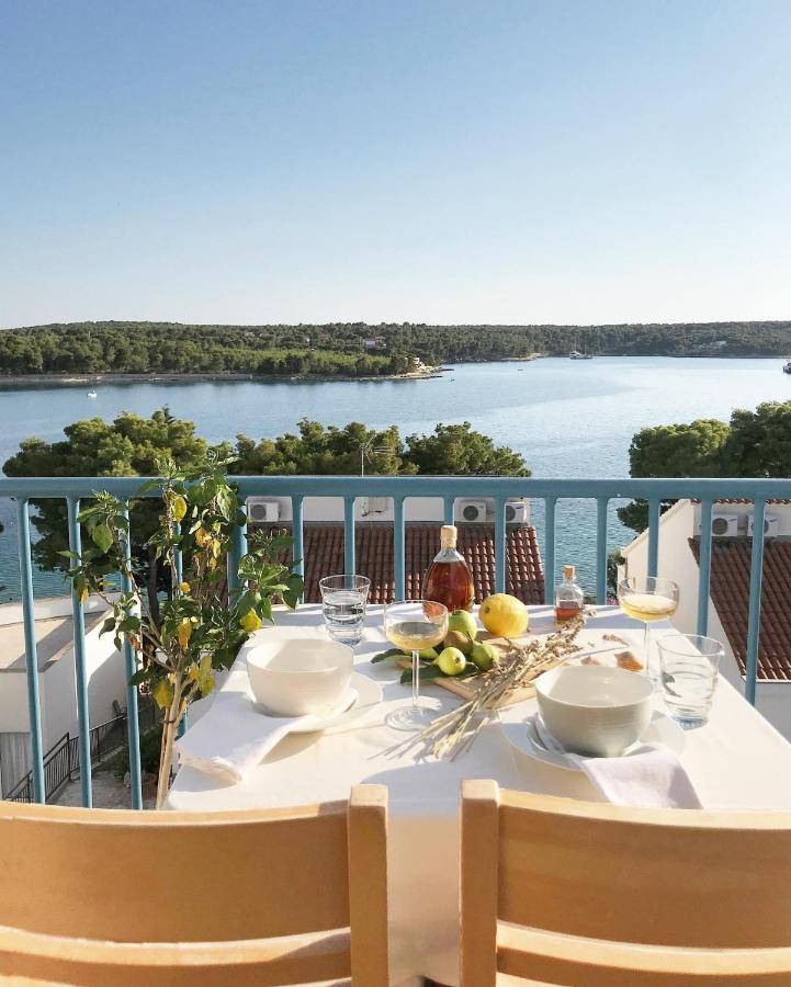 Illyrian Resort Милна Екстериор снимка
