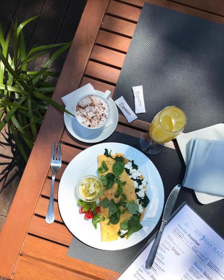 Illyrian Resort Милна Екстериор снимка